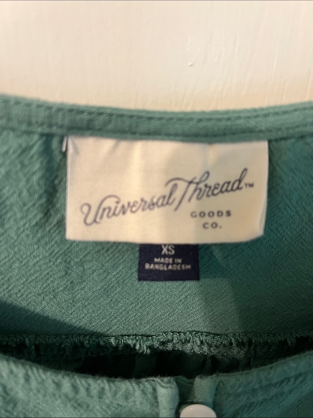 Universal Thread cute green ruffle shoulder sleeve Sun Dress